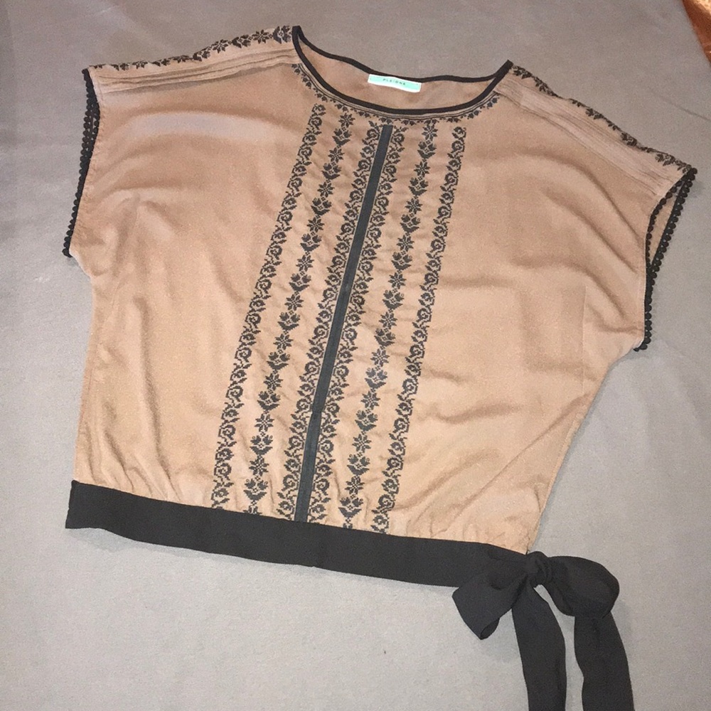 Woman’s Dress Shirt